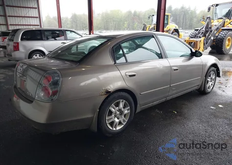 2005 Nissan Altima 2.5 S из США, поврежденный, VIN 1N4AL11D45N930647